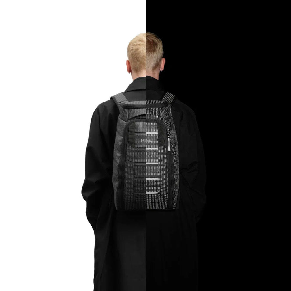 Db // Hugger Backpack